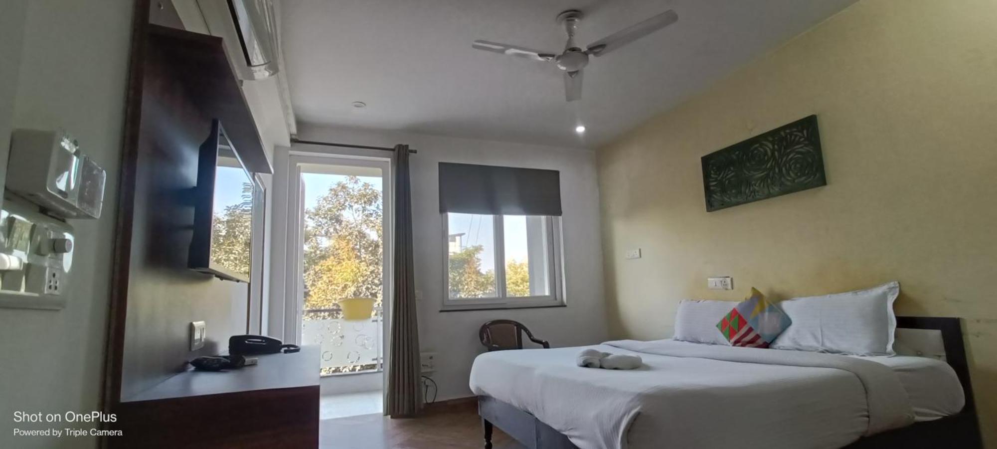 Nuab House - Near Fortis, Max, Medanta, Paras Hospitals And Huda Metro Γκουργκάον Εξωτερικό φωτογραφία